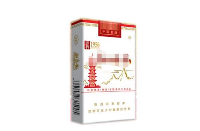 “紅塔山牧馬人”又現(xiàn)街道，還是那個(gè)備胎，交警：給我等著