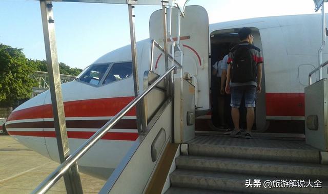 中国号称最小的机场，任何角度看都像汽车站，