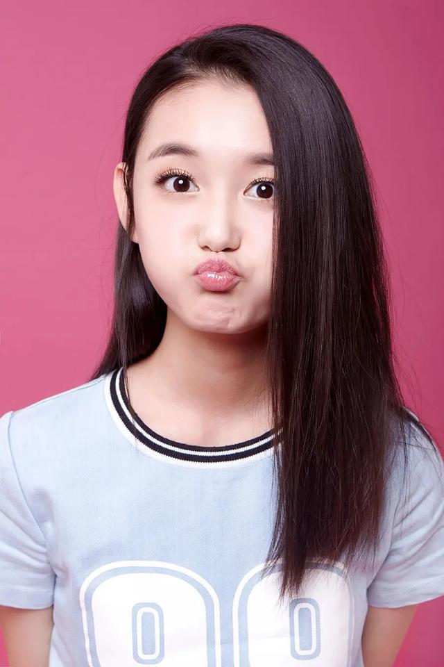 00后影视小花谁会一直绽放？蒋依依、邓恩熙，还是赵今麦？