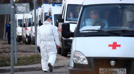 俄罗斯地广人稀也挡不住病毒，确诊人数位列前