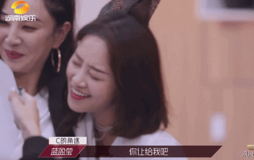 明明有巨星潜质可惜一直红不起来，她要是认命