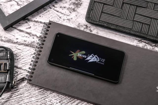 相见恨晚？iQOO Z1轻松驾驭各种大型手机游戏，帧