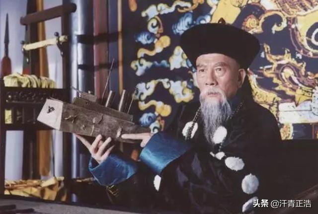 1888年清廷就能仿制马克沁机枪，李鸿章采办时，