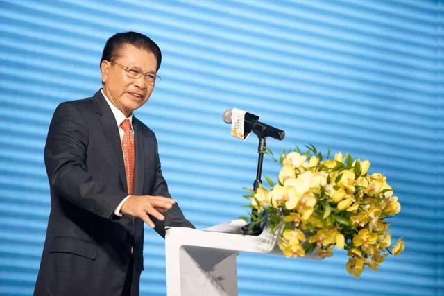 实体巨头互联网再续传奇，美的成为新的家电之王，远超格力跟海尔