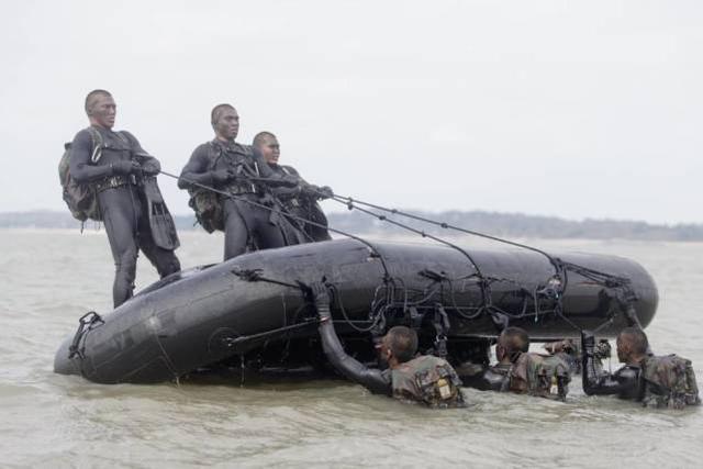 ̨ý��̨�������⡱��ϰ����ʼ����ž��ɻ�����̨�帽��