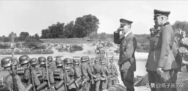 柏林战役中，德军拥有百万大军，为何没守不住