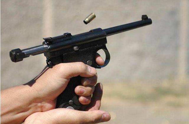 二战日本4大怪异枪械：第3不如烧火棍，连日军自