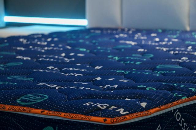 好物评测丨意大利N.A.M床垫，美貌与实力并存，来一个轻奢好梦