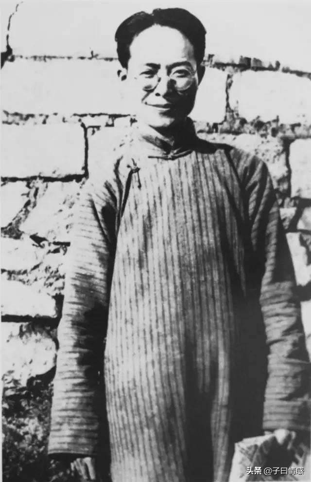 沈从文的最后时刻：2次出轨、两度自杀，临终之