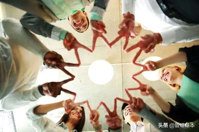 真正一流的领导者与团队沟通的10个“高手”习惯
