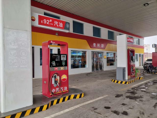 美国劳工部“吹高”油价，海上油井33%关停，油