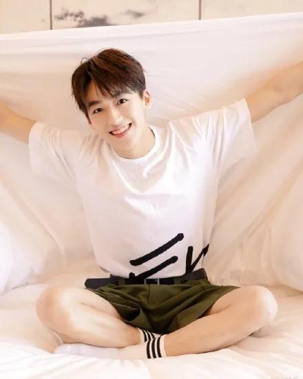 今年有哪些明星参加高考？从张子枫到赵今麦，