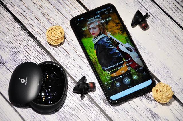 科技成就完美音质，Anker Soundcore Liberty 2 Pro体验