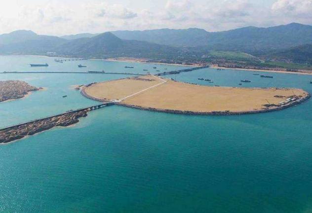 中国3千亿填海项目被叫停，女博士一招变废为宝，省下一大笔钱