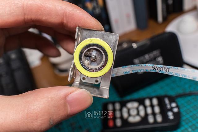 卡西欧CASIO激光+LED短焦投影仪UP50WN拆解，维修偏