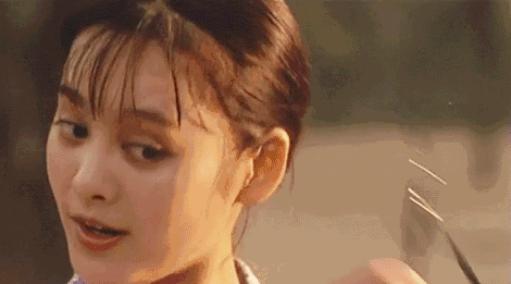 48岁逆龄出道，翻遍中国影史，也找不出这样“乘风破浪的姐姐”