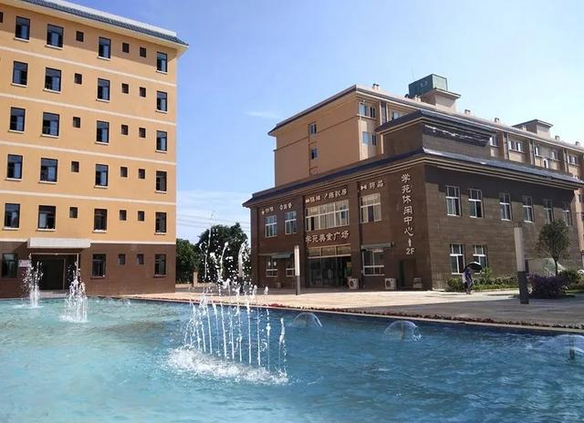 绵阳这所民办大学拥有众多国省市级荣誉，学费普遍低于同类院校