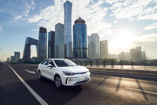 BEIJING-EU5上市，500km+续航，补贴后12.99万起
