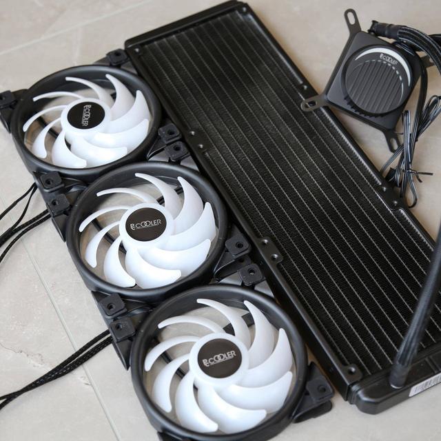 微星MPG Z490 GAMING CARBON WIFI主板开箱小测