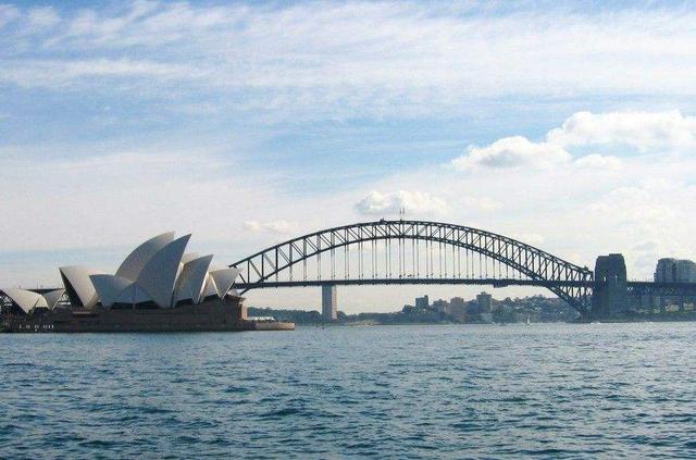 澳大利亚担心的事发生了！中企开发全球最大铁