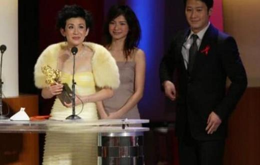 吴君如：曾被骂“丑女”，如今“拿捏”陈可辛