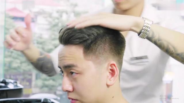 男生短发飞机头