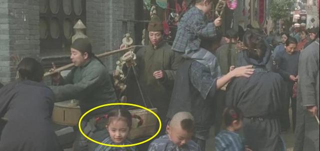 《武状元苏乞儿》幕后：“如花”是周星驰中学同桌，杨幂客串乞丐