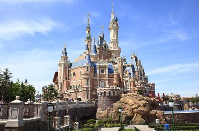 迪士尼英语宣布退出中国市场，为啥那么赚钱的