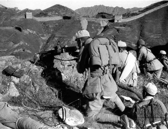 敌后游击队（少见的抗战图集）