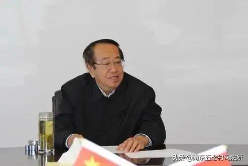 内蒙古首富被查，背后都是“大人物