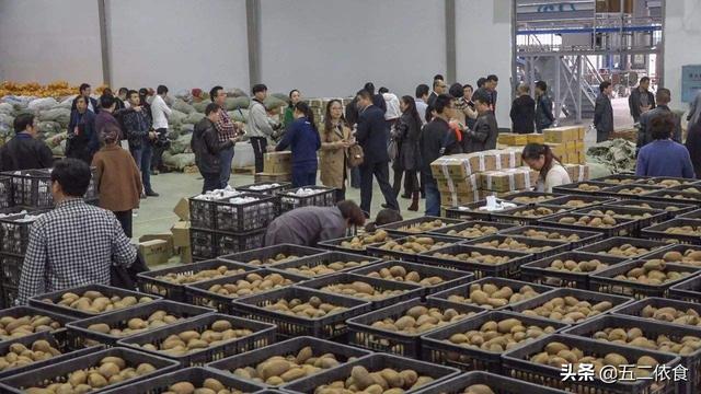 农村电商到底怎么做？4个现实问题告诉你，让农民避开雷区！