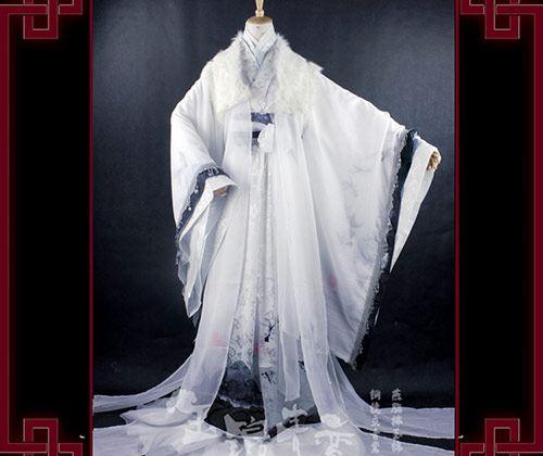 心理测试：选一套宫服，测你前世是哪种妃子？