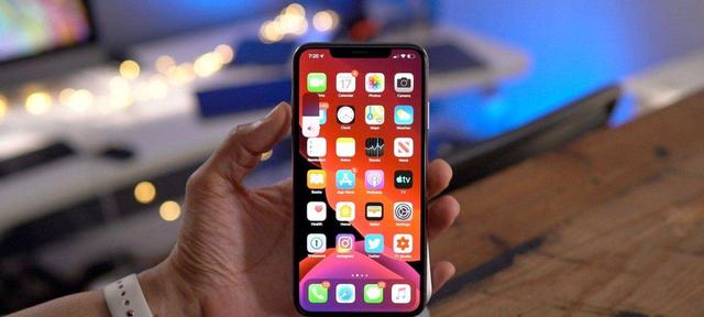 苹果ios13系统更新！期待的新功能来了，却被果粉