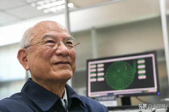 800萬元獎金，全捐