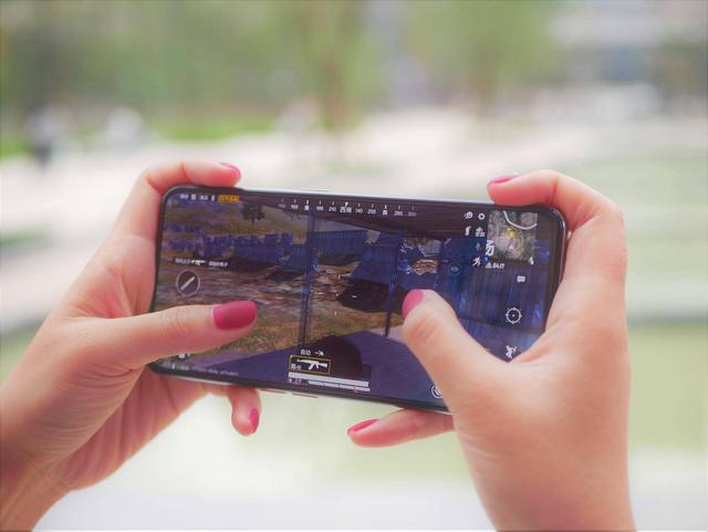 深度体验OPPO Ace2：除了双闪充组合，它能否撑起Ace体验？