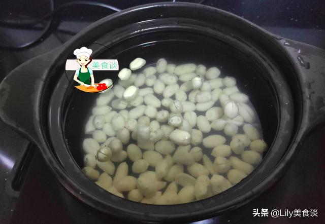 花生和它一起煮汤，高钙高蛋白，健脾养胃，简单又营养，孩子爱吃