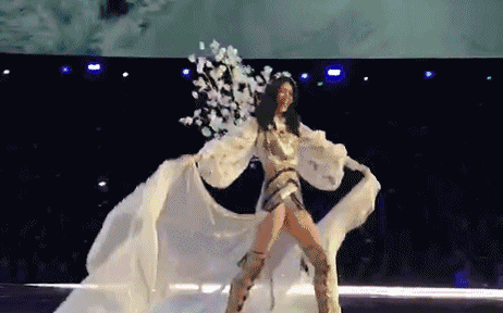 生下赌王长孙，奚梦瑶被豪门“除名”：想用婚