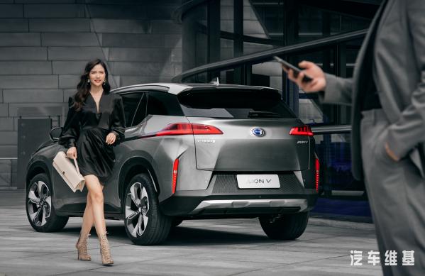 “下一代智能SUV”埃安V上市，六大暖心科技加持
