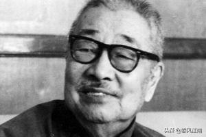 周总理亲热地说：“广平同志，排起辈分来，我