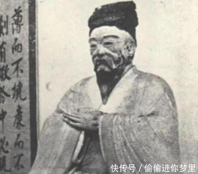 他是中国著名学者，死后葬在日本后人去扫墓时德川家族亲自接待