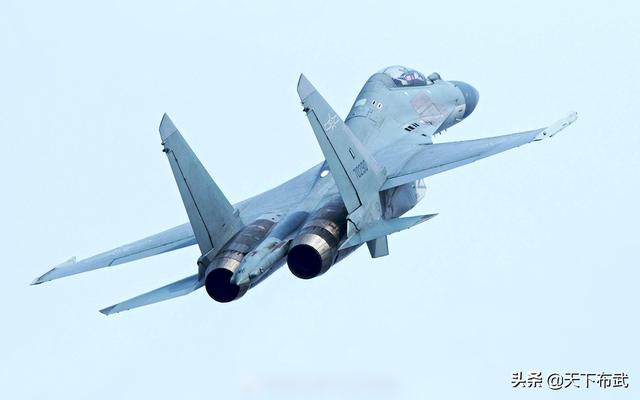 ս���������ڼ�-20�����վ��������У���-16װ�������ѳ�100�ܣ�