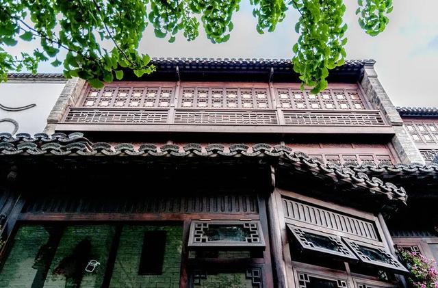 国内这4个地方最适合大学生穷游，好玩还不贵，一天花费不过百