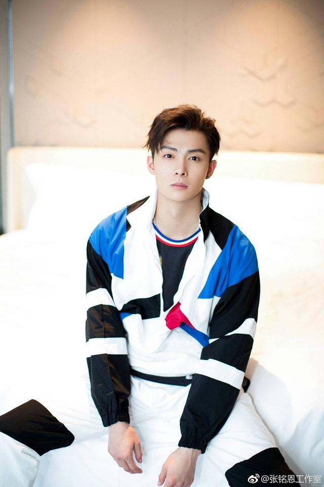 都是“意外”被拍的明星，有人官宣在一起，他