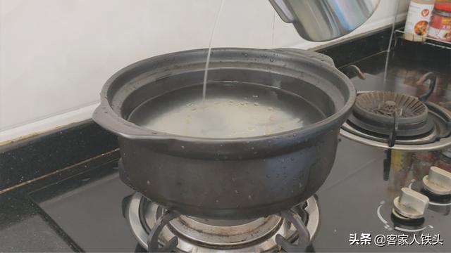 暑天早餐吃什么好？教你广东一锅有名的早点，营养好吃又鲜又开胃