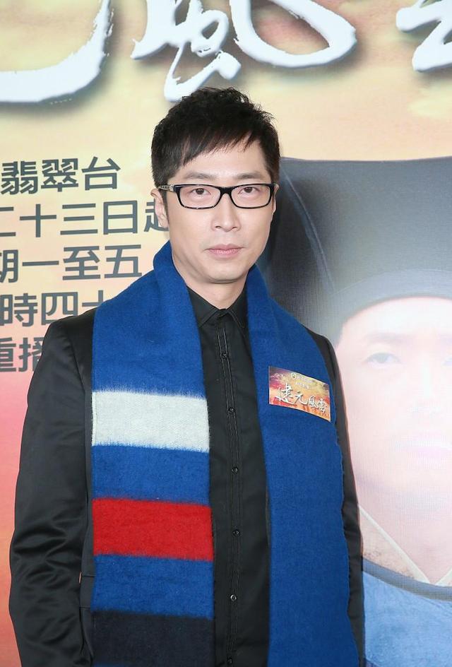 48岁马浚伟受母亲影响学医，已获中医药学院录取，两年内完成学业
