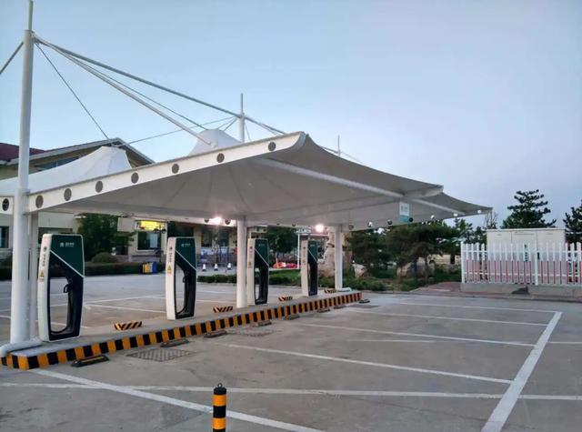 我是燃油车车主，这次开着电动车穿越了半个中国