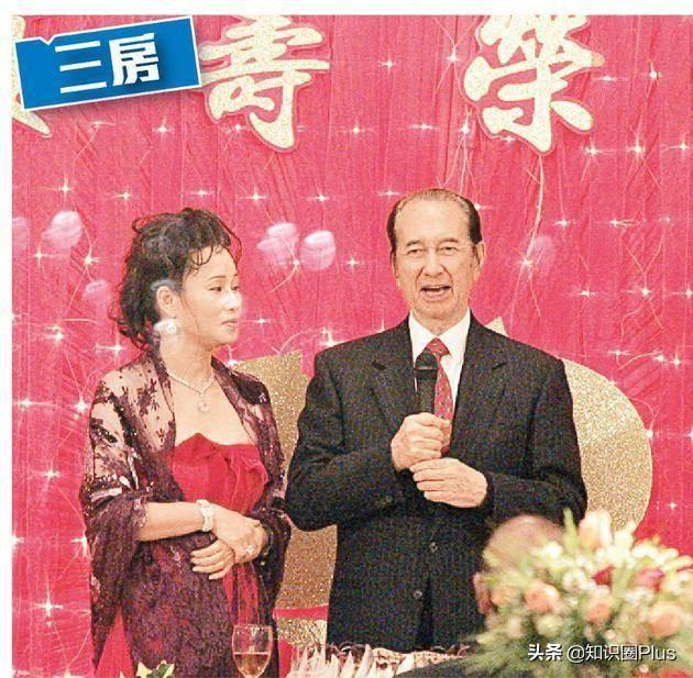 何鸿燊何氏家族悼文，留下四房十七杰，详细了