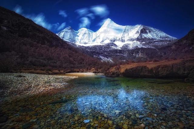 挂张|景区回应挂张东升禁入告示牌 幽默提醒游客注意安全