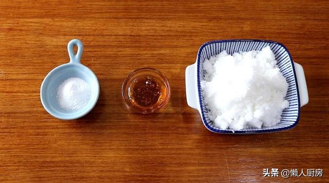 童年最爱吃的蜂窝糖这样做，吃起来脆脆的，酥酥的，不发硬