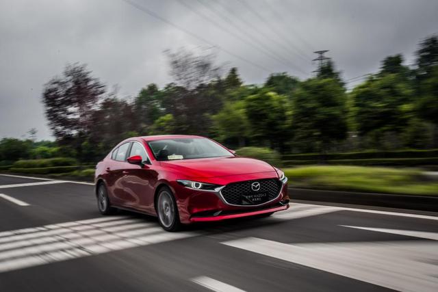 解锁"人马一体"的乐趣，你会正确驾驶次世代MAZDA3昂克赛拉吗？